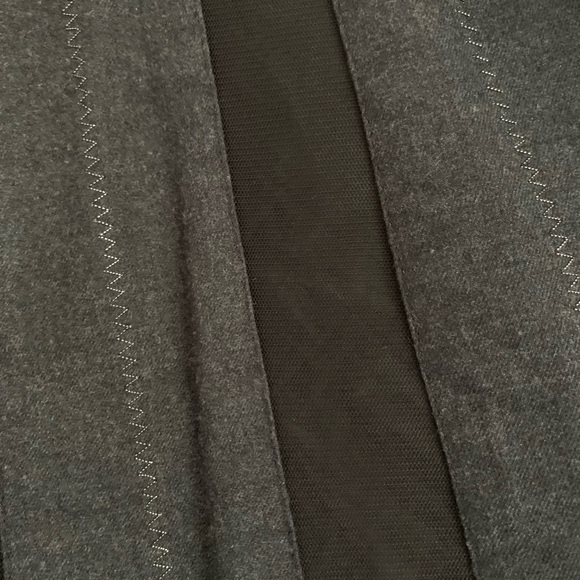 Women’s Old Navy Skirt - Picture 2 of 2